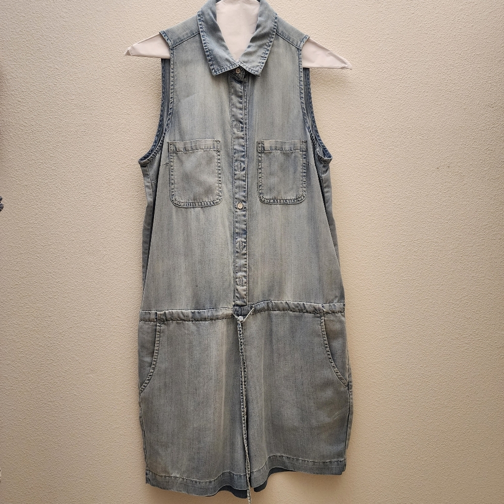 Gap size xs denim romper